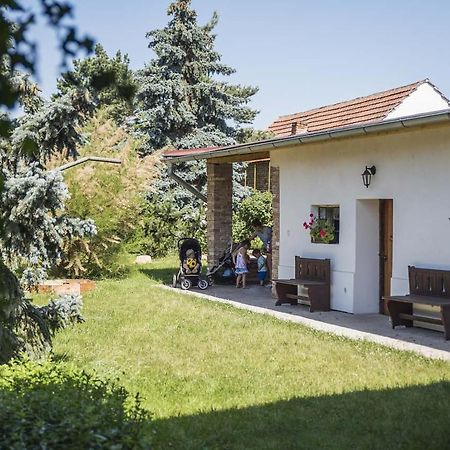 Chalupa Brod Nad Dyji Exterior foto